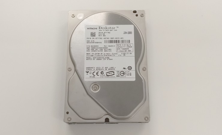 HDD_HITACHI_HDP725025GLA380